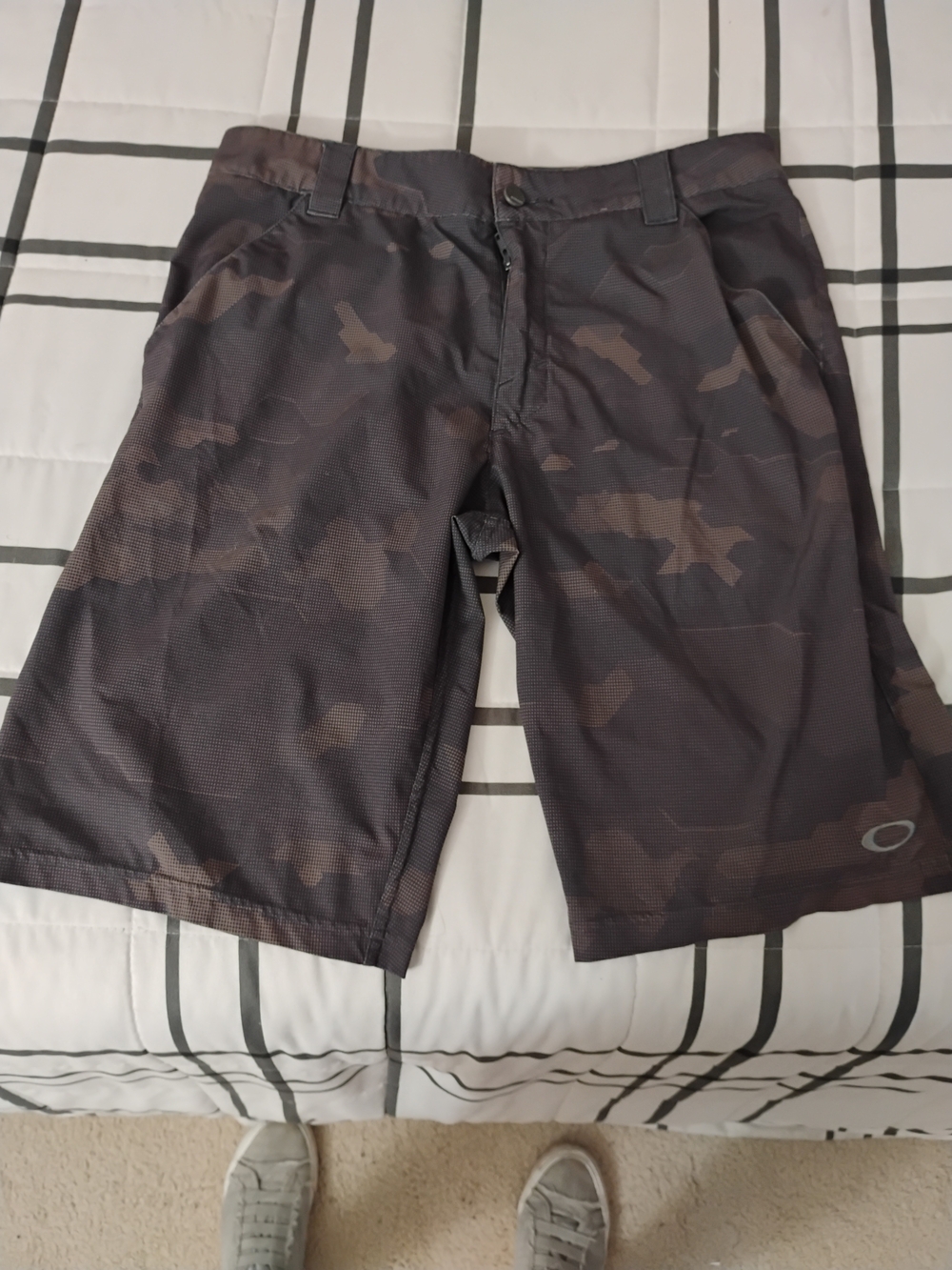 Oakley Men's Black Dark Camo Athletic Shorts